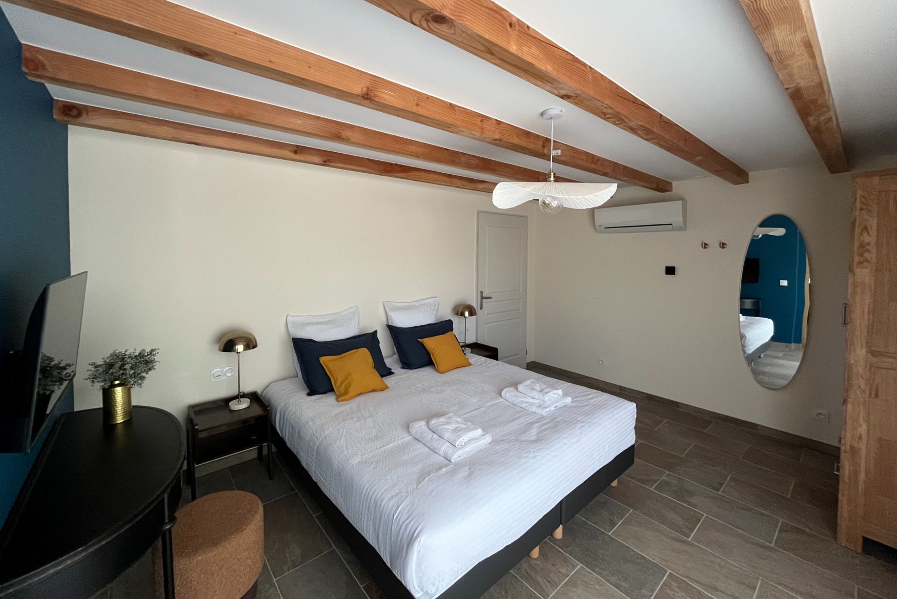 Grand Gite Groupe Dordogne 24 LES CARASSONNES ****