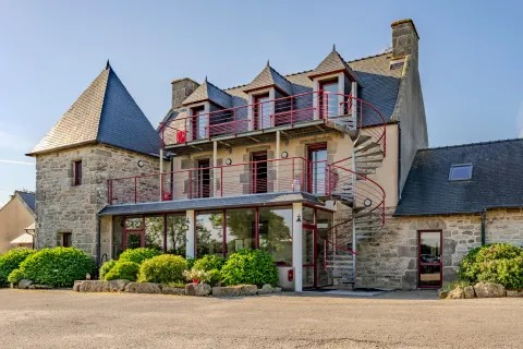 Grand Gite Groupe Finistère 29 Gîtes, regroupements familiale, chambres ,piscine 