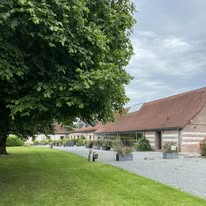 Grand Gite Groupe Somme 80 DOMAINE AVEC PISCINE, 4 GITES, 35 COUCHAGES