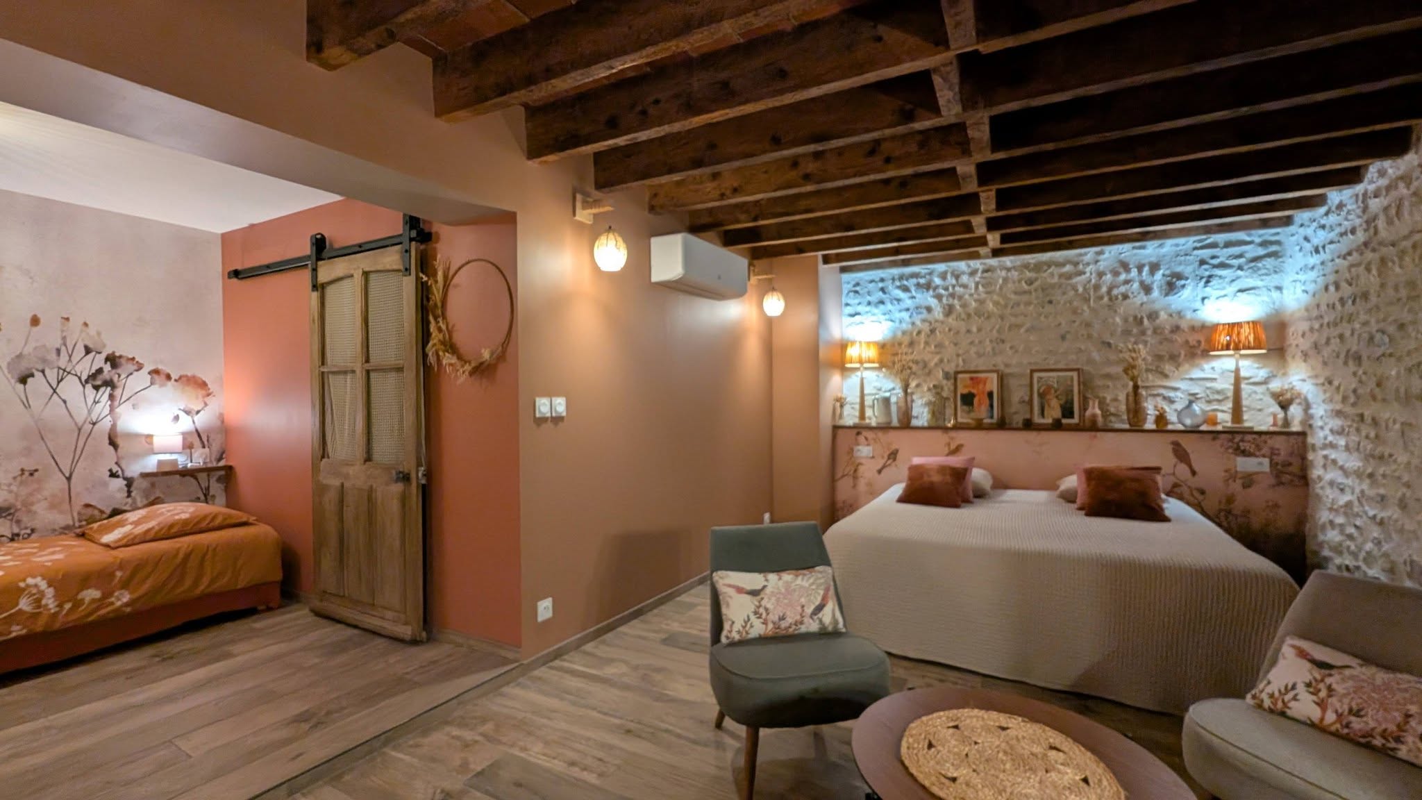 Grand Gite Groupe Loir-et-Cher 41 Gîte en Sologne avec piscine interieure