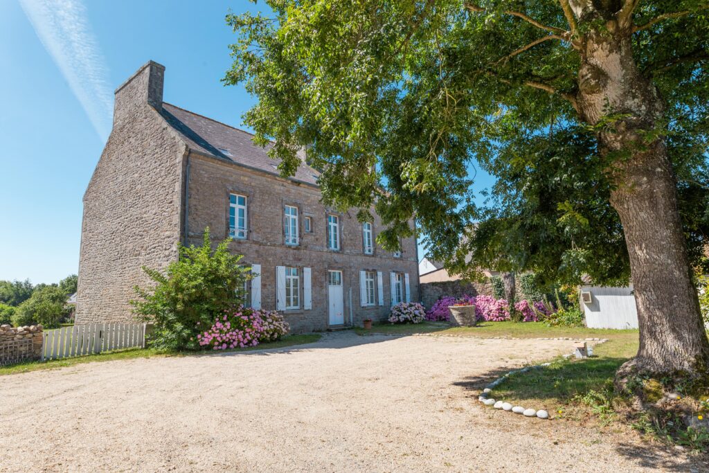 Grand Gite Groupe Finistère 29 Grand gîte de l'ancien Presbytère de Plomeur